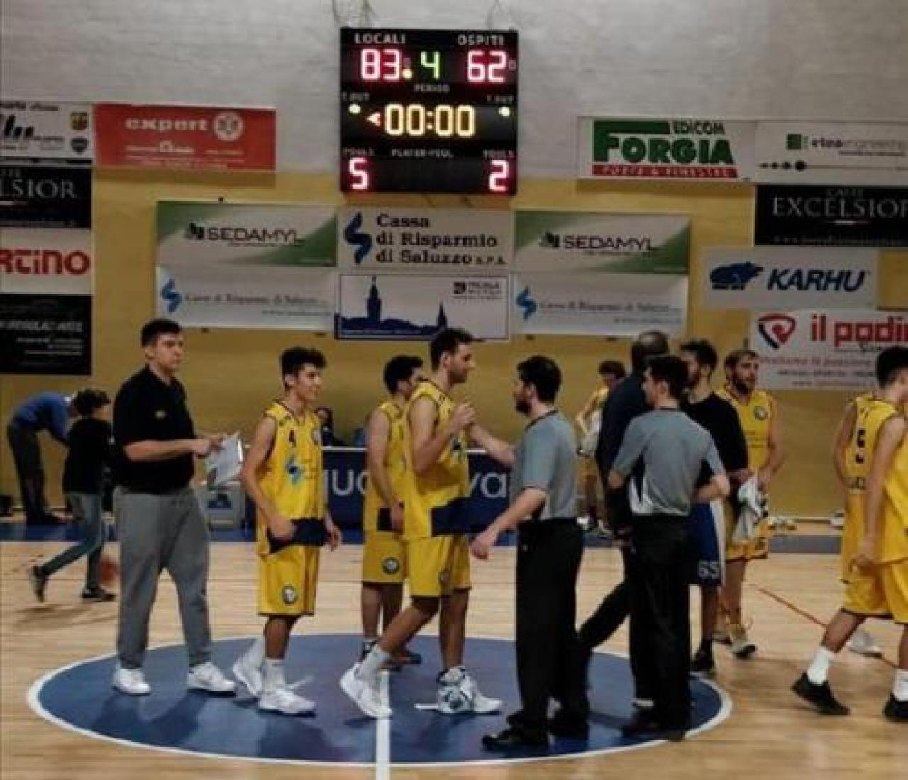 Basket, la Crs fa la festa al Pinerolo (83-62) Sabato i gialloblu a Moncalieri contro Kolbe