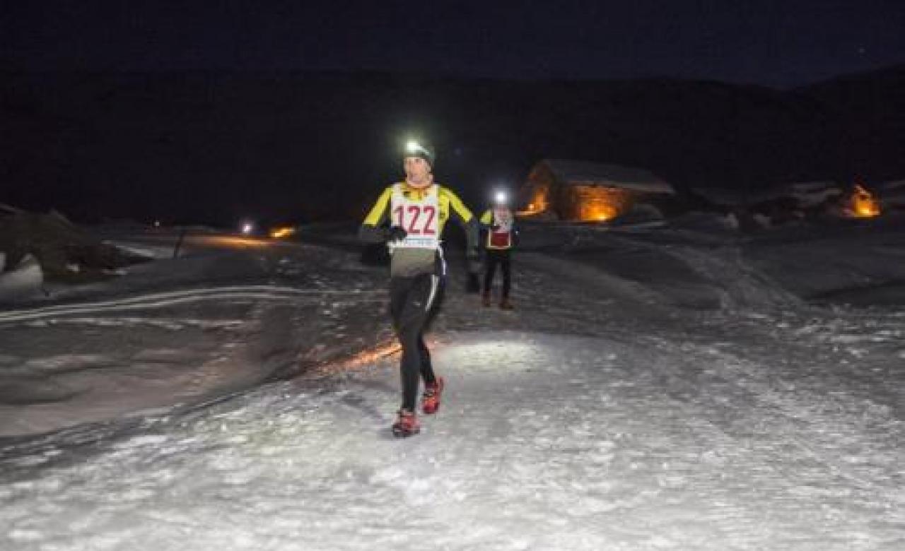 Il via alle 18,15 nella stazione sciistica di paesana, massimo 130 iscritti Otto chilometri di corsa sulla neve sabato in notturna a Pian Muné