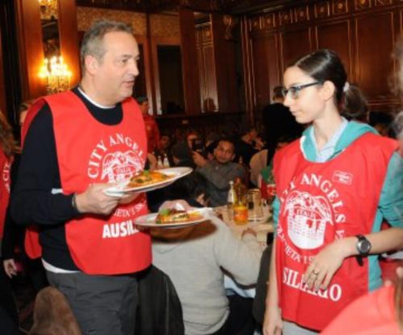 Inalpi con i City Angels a Milano per il pranzo con i senzatetto