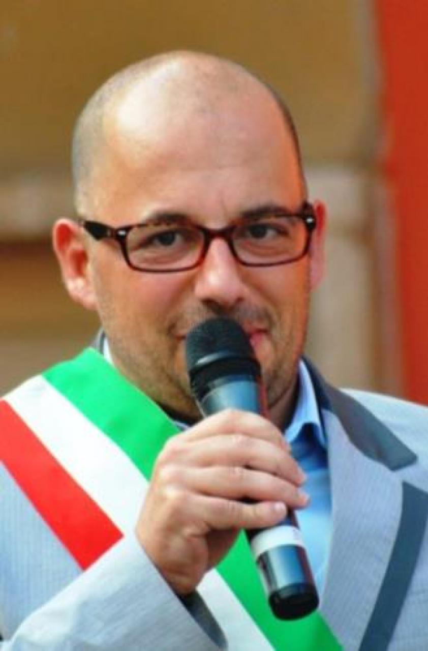 Revello si riprende i 19 dipendenti e una “buonuscita” di 60 mila euro Tanti problemi aperti per l’Unione Monviso “orfana “ del comune più popoloso