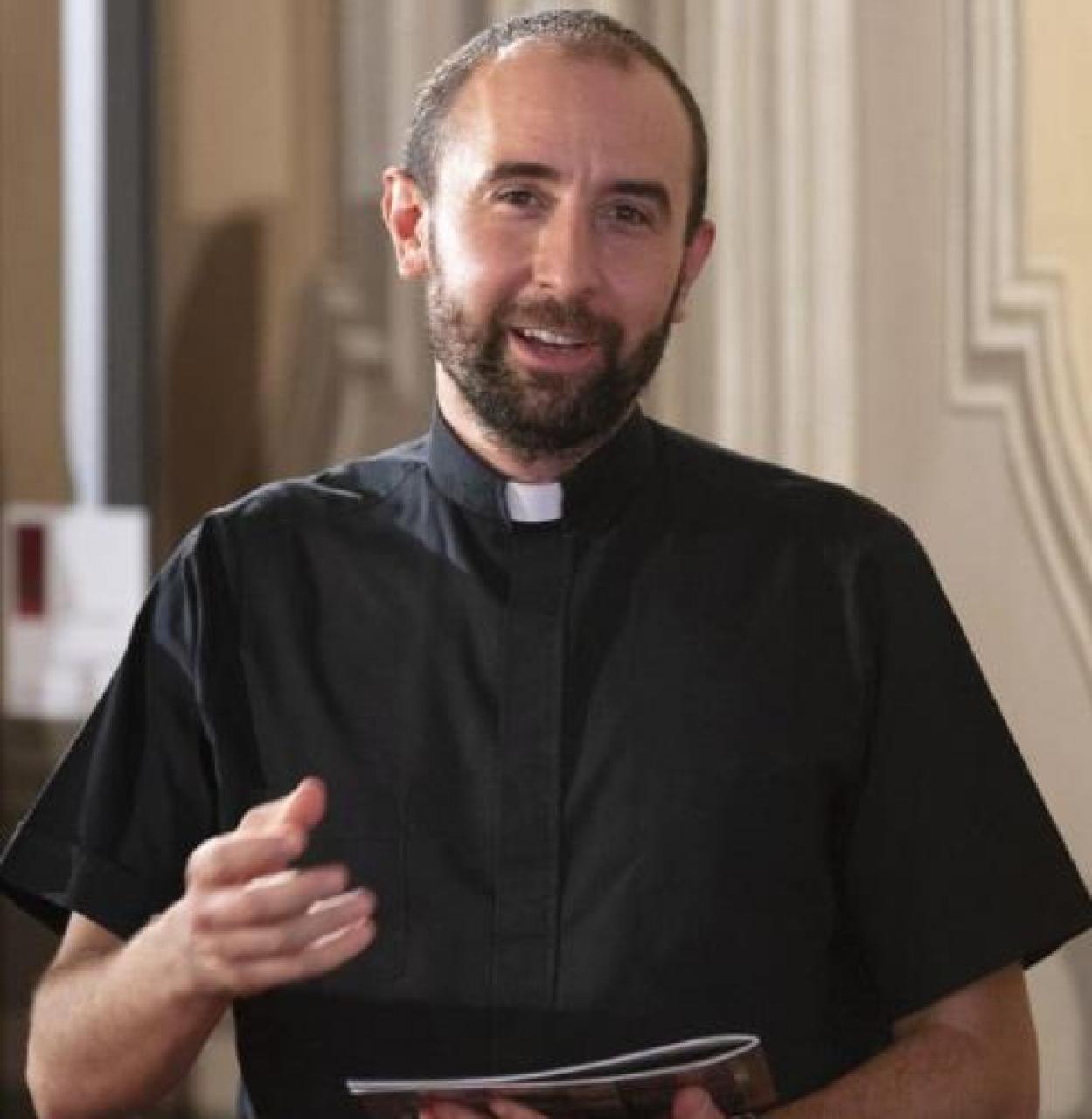 «Verzuolo vive profondi cambiamenti Noi preti dobbiamo cogliere le novità» viaggio in diocesi Parla il parroco don Marco Gallo: va coltivato il senso della comunità