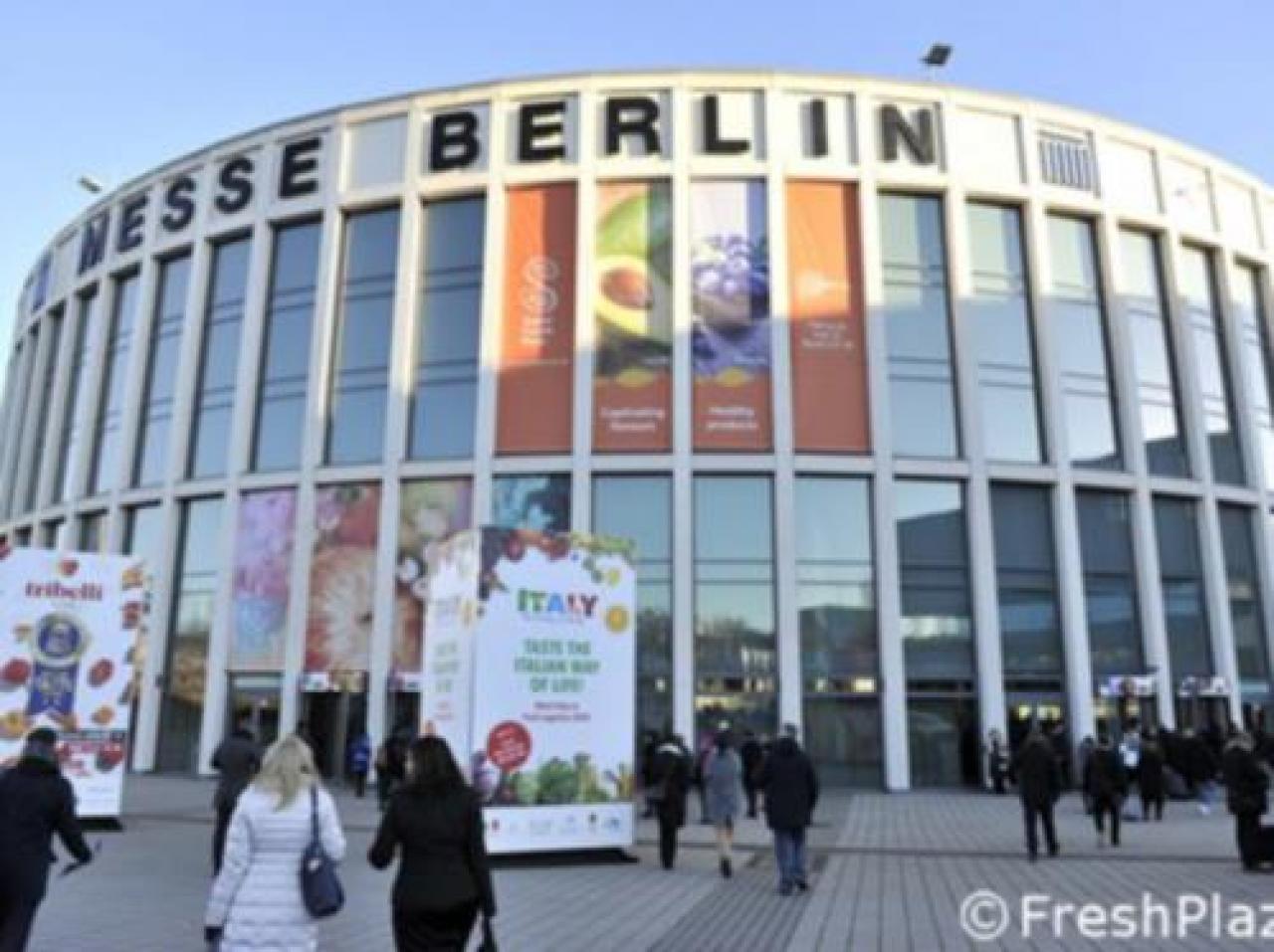 Allarme per la frutta cuneese