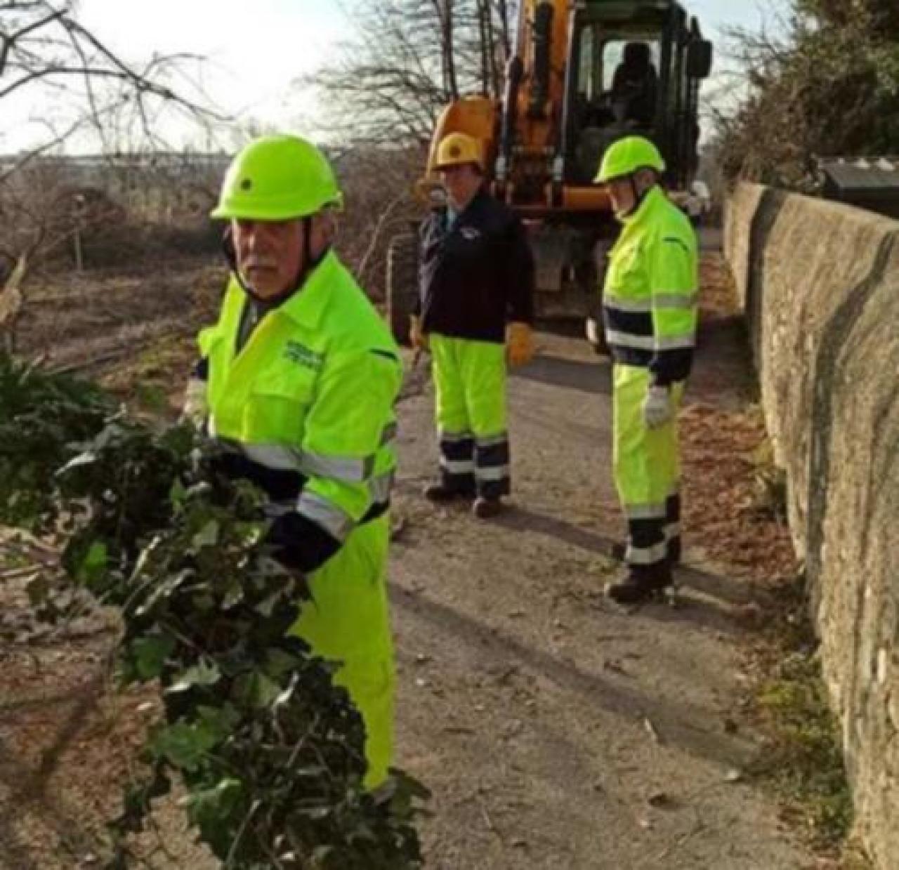 BUSCA, PULIZIA DELLA SCARPATA