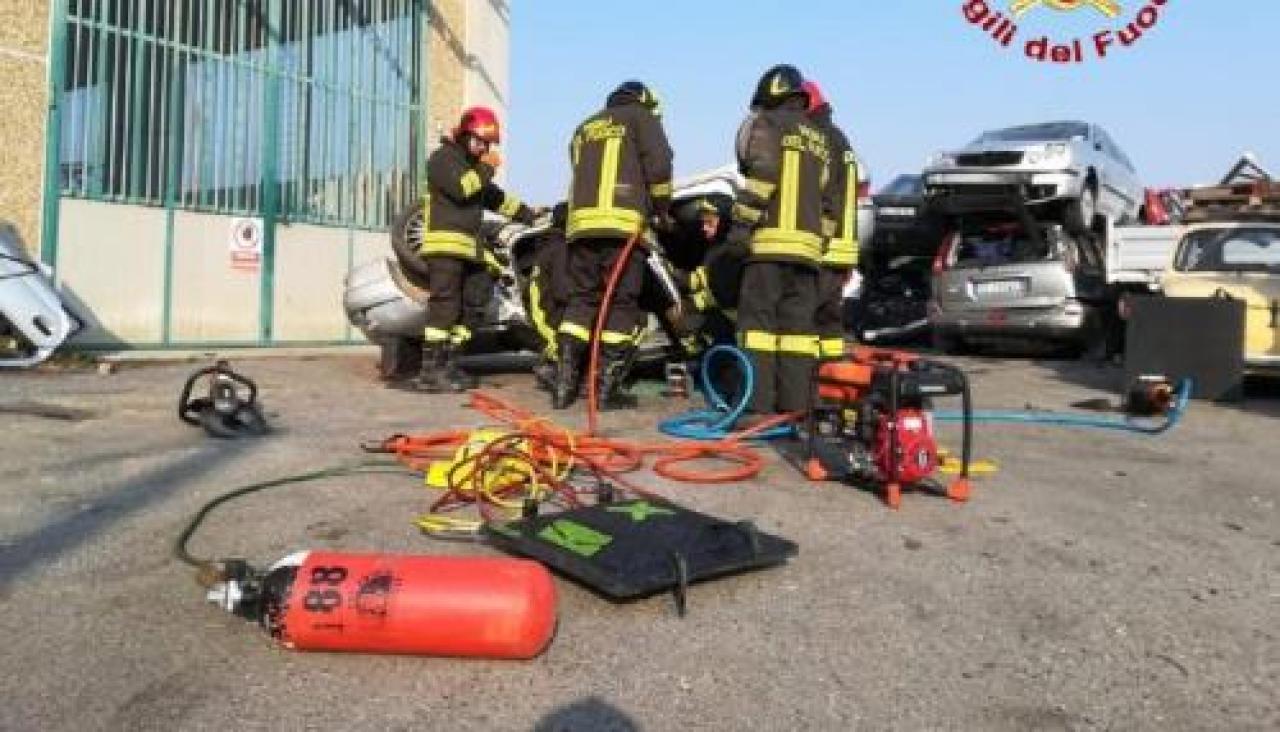 Le Fiamme Gialle vanno in via Monviso