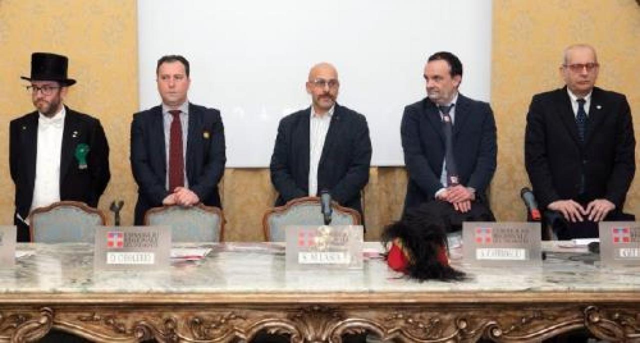 Il «Carnevale» secondo le tradizioni piemontesi iniziative Nell’ambito dei 50 anni della Regione Piemonte, una mostra e una serie di eventi organizzati sul territorio