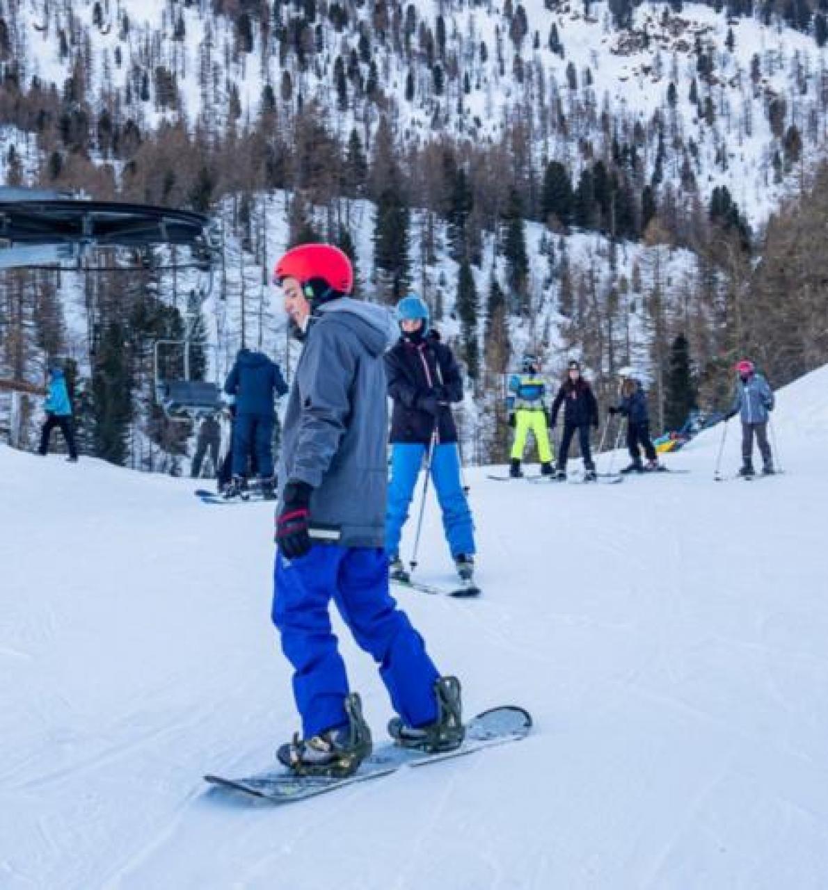 Impianti aperti Grazie all’innevamento artificiale Sampeyre, un buon inizio per la “nuova squadra”