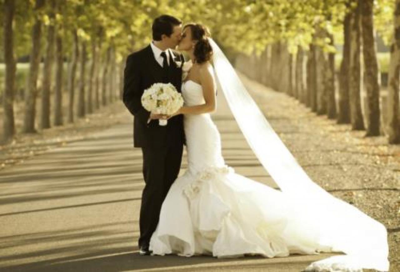 Nella scelta dell’abito meglio partire presto