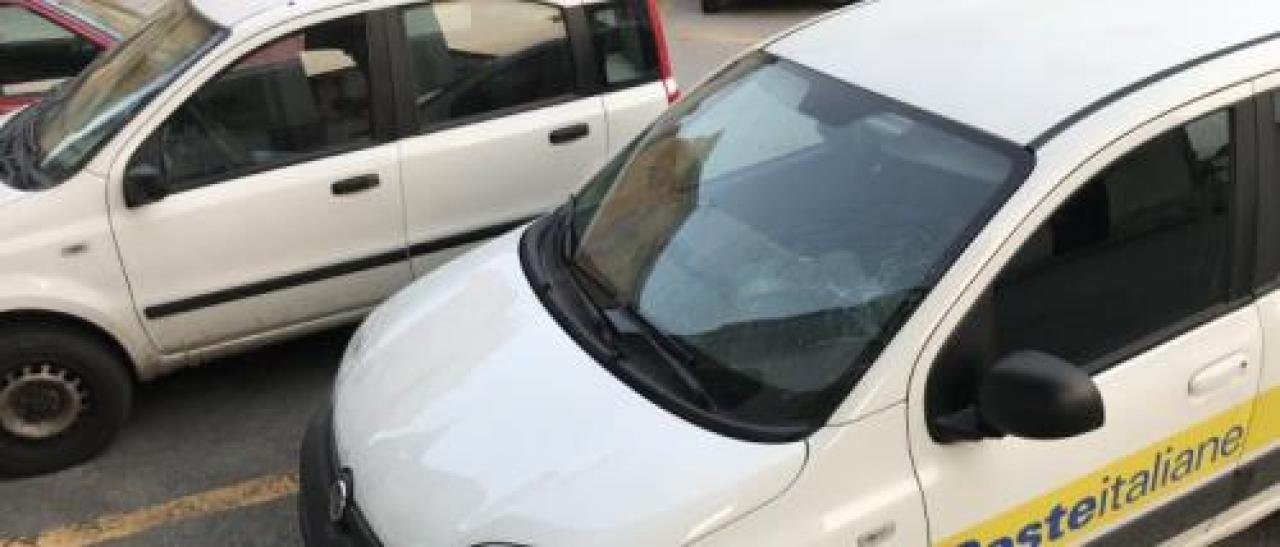 PAESANA, AUTO DANNEGGIATE NELLA NOTTE