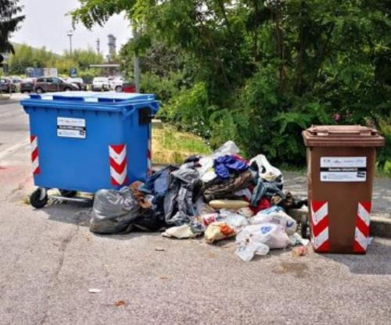 Rifiuti porta a porta Investiti 238 mila euro