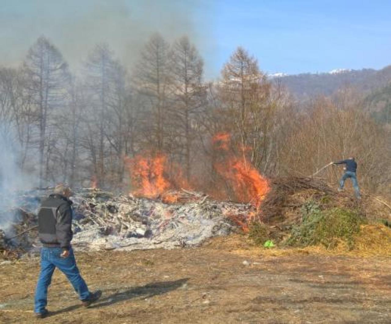 Tornano i vandali piromani