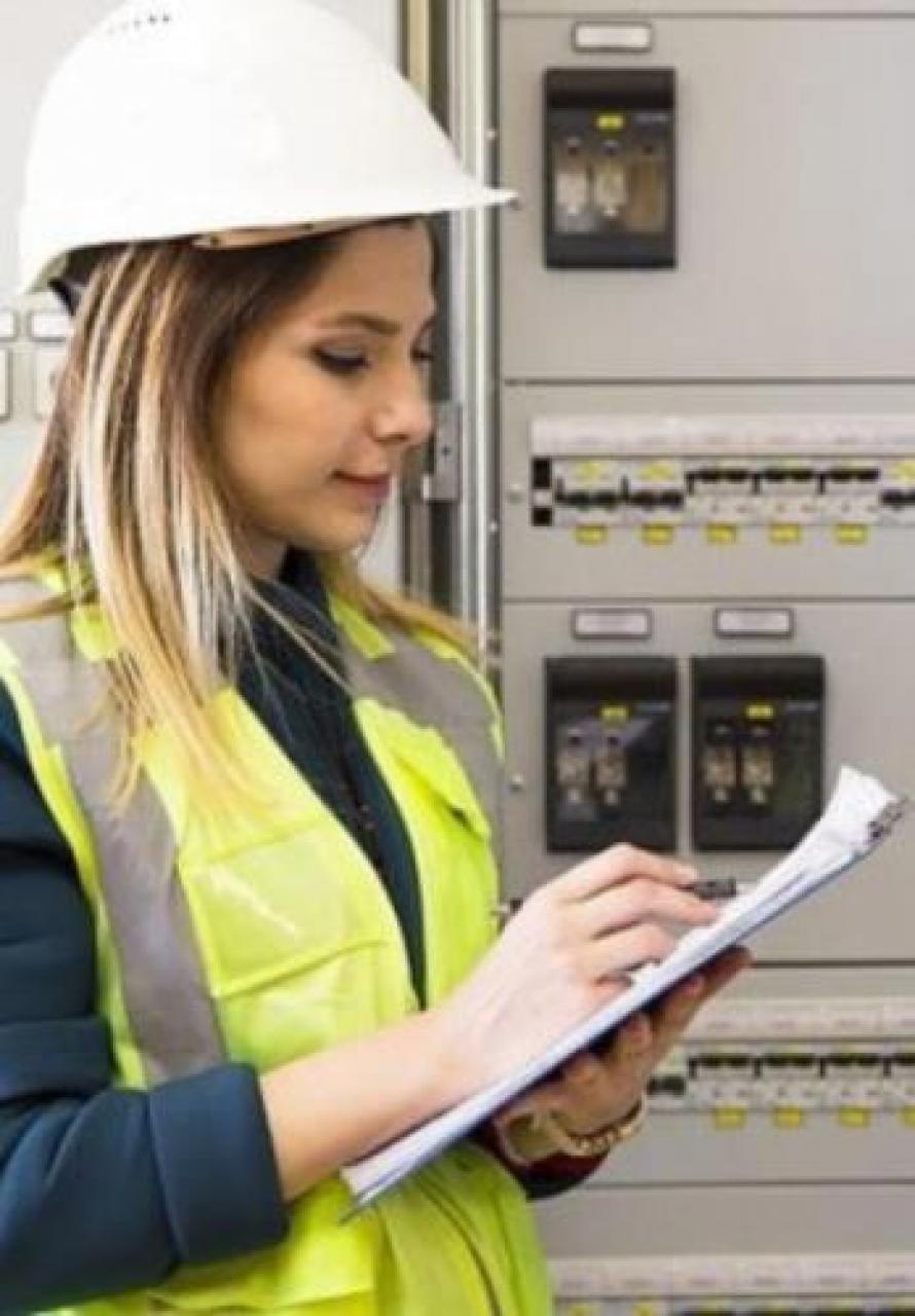 Business 4.0 nelle Pmi: ma a che punto siamo? TECNOLOGIA Presentato uno studio dell’Osservatorio Innovazione digitale nell’ambito della Fiera A&T – Automation & Testing