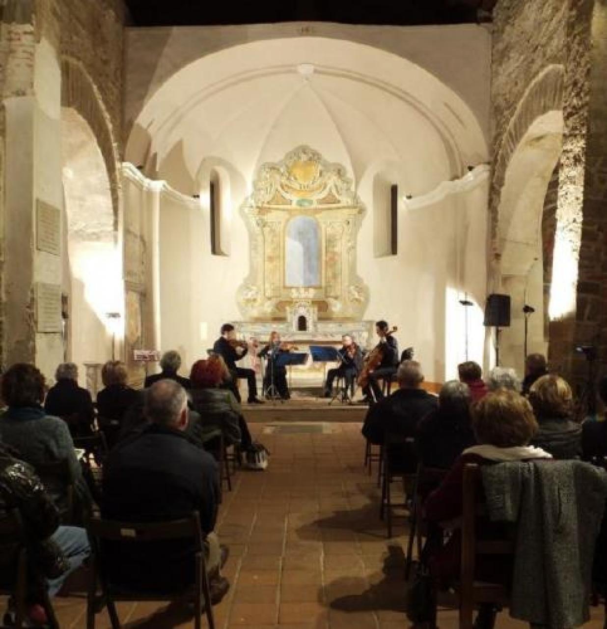 Manta, il Comune cerca universitari “ciceroni” per S. Maria del Monastero