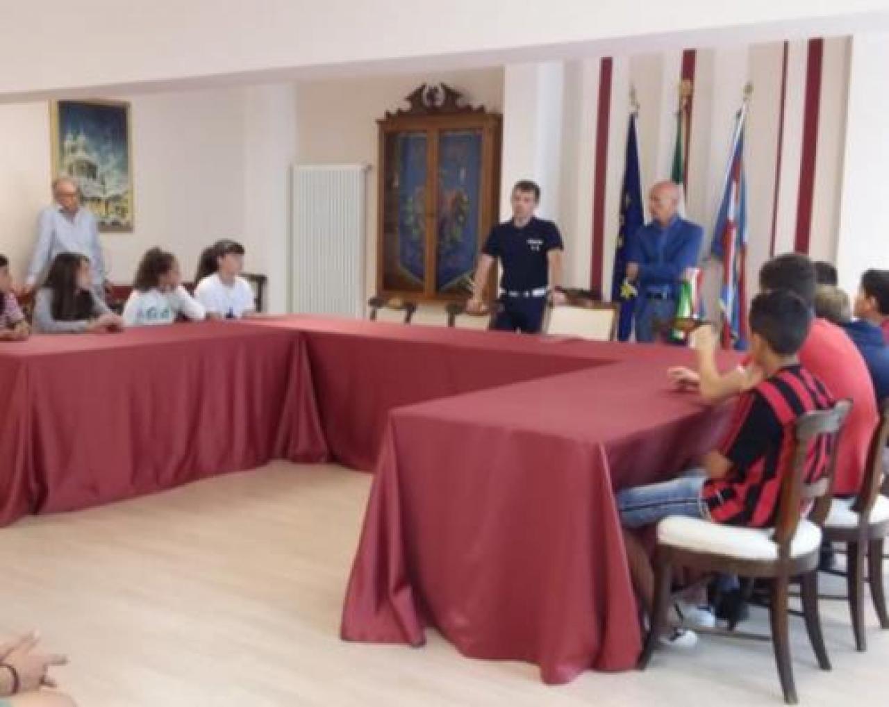 Sì agli stage in Comune