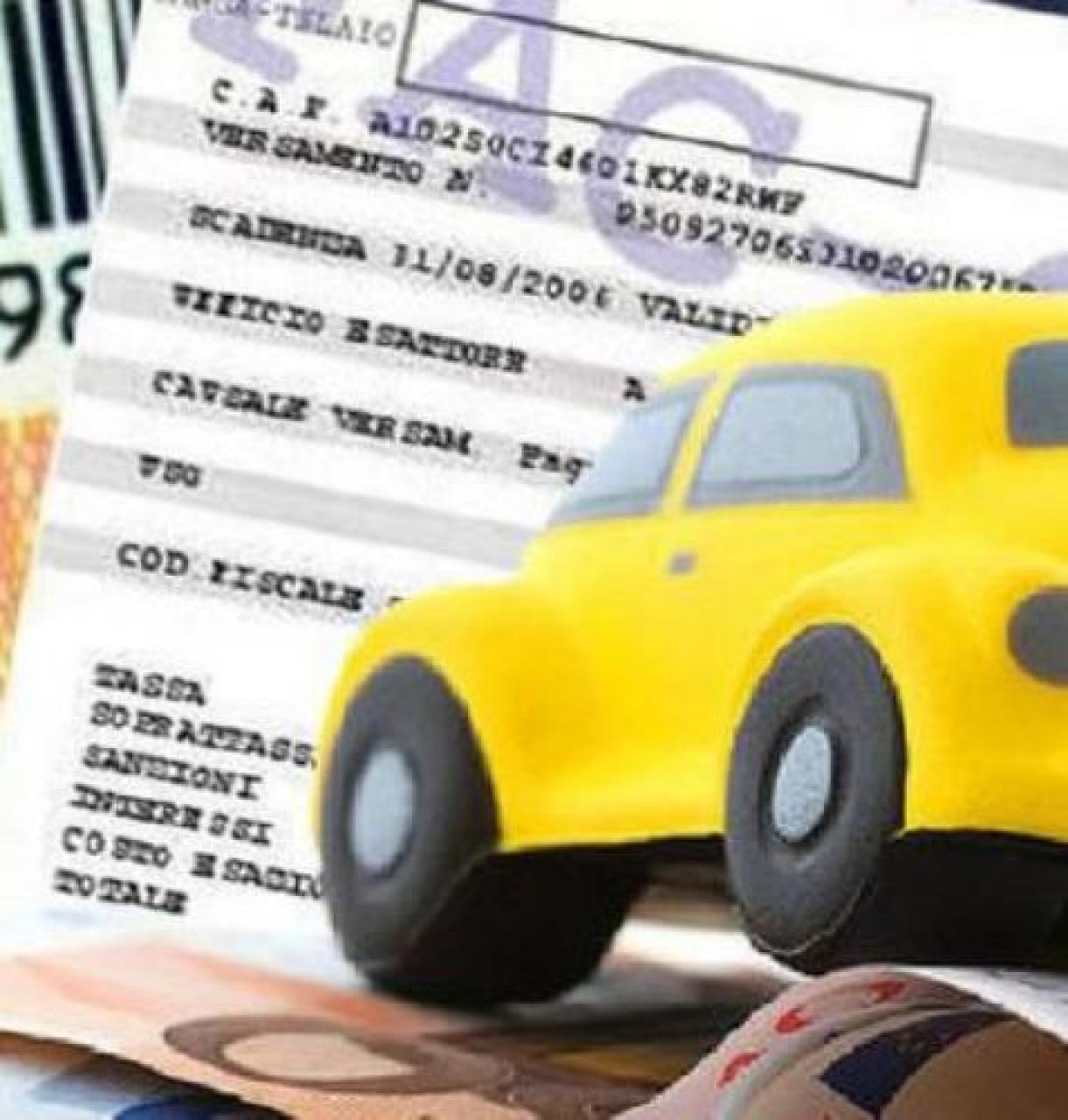 Sospeso fino a giugno il pagamento del bollo