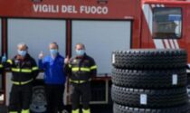 La Michelin fa il “cambio gomme” ai vigili del fuoco di Dronero