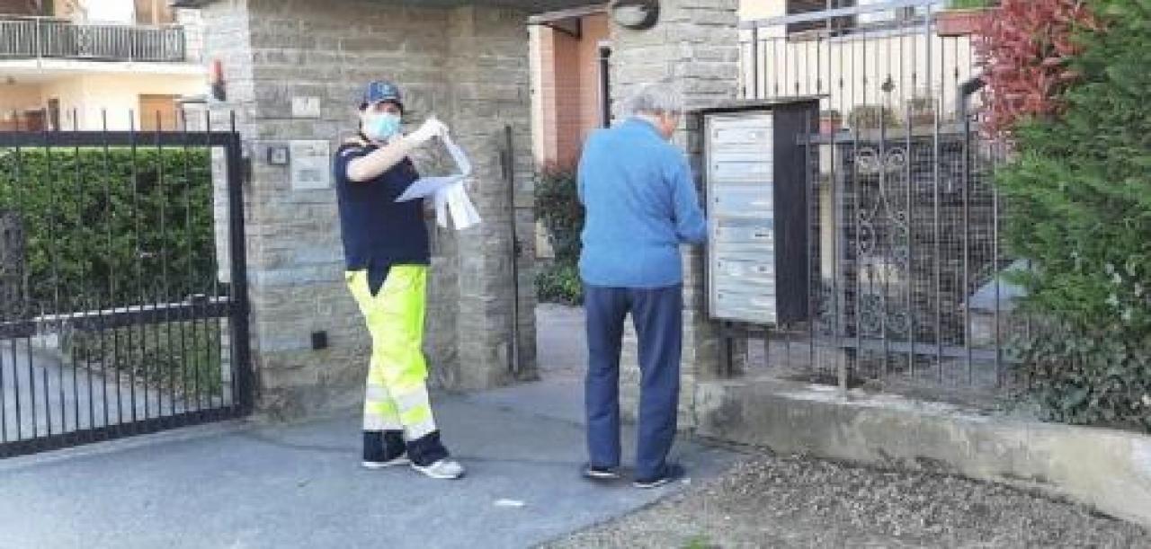 Le mascherine ai bagnolesi: un grazie dalla popolazione