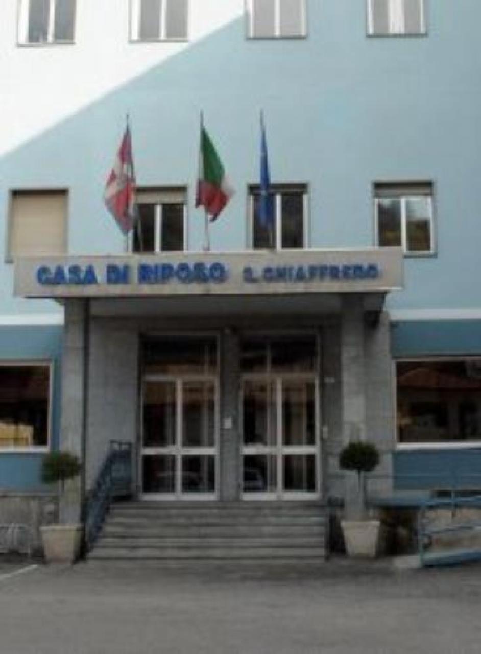 Revello, la “messa blindata” nel racconto di ghitin