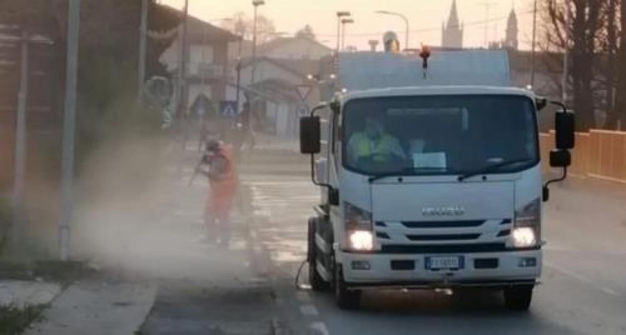 Secondo passaggio di sanificazione