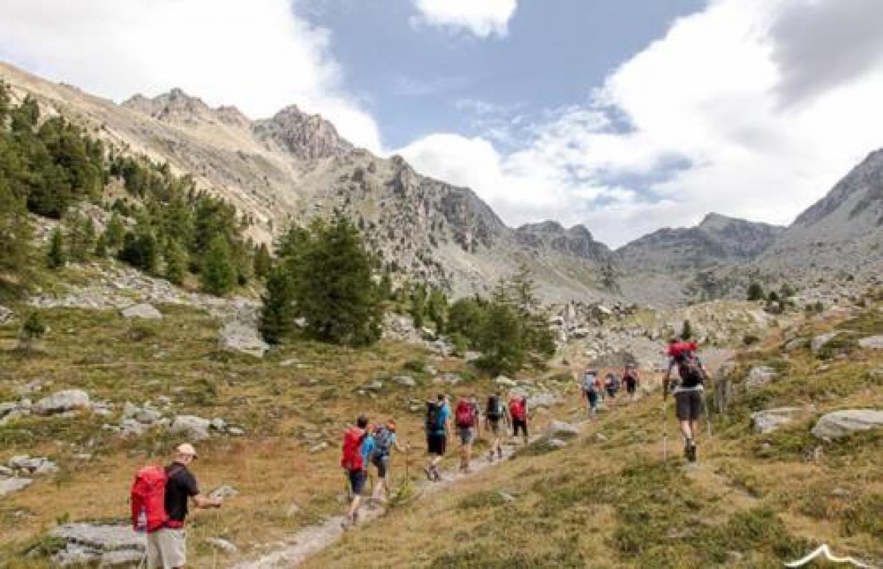 Turismo in montagna, si spera nell’estate Ma alberghi e rifugi dovranno “reinventarsi” Tranchero del Quintino sella: aspettiamo le nuove norme. Dal melezè: siamo pronti, ci dicano che fare