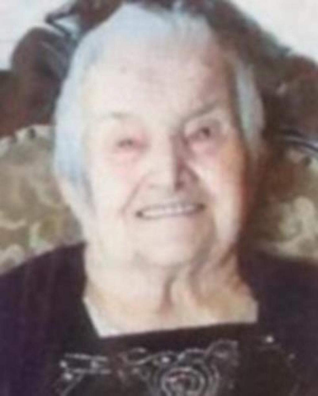 Manta, ultimo saluto alla mamma di don Beppe