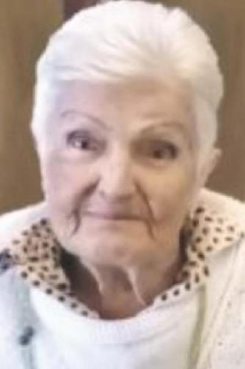 Scomparsa l’ex ostetrica