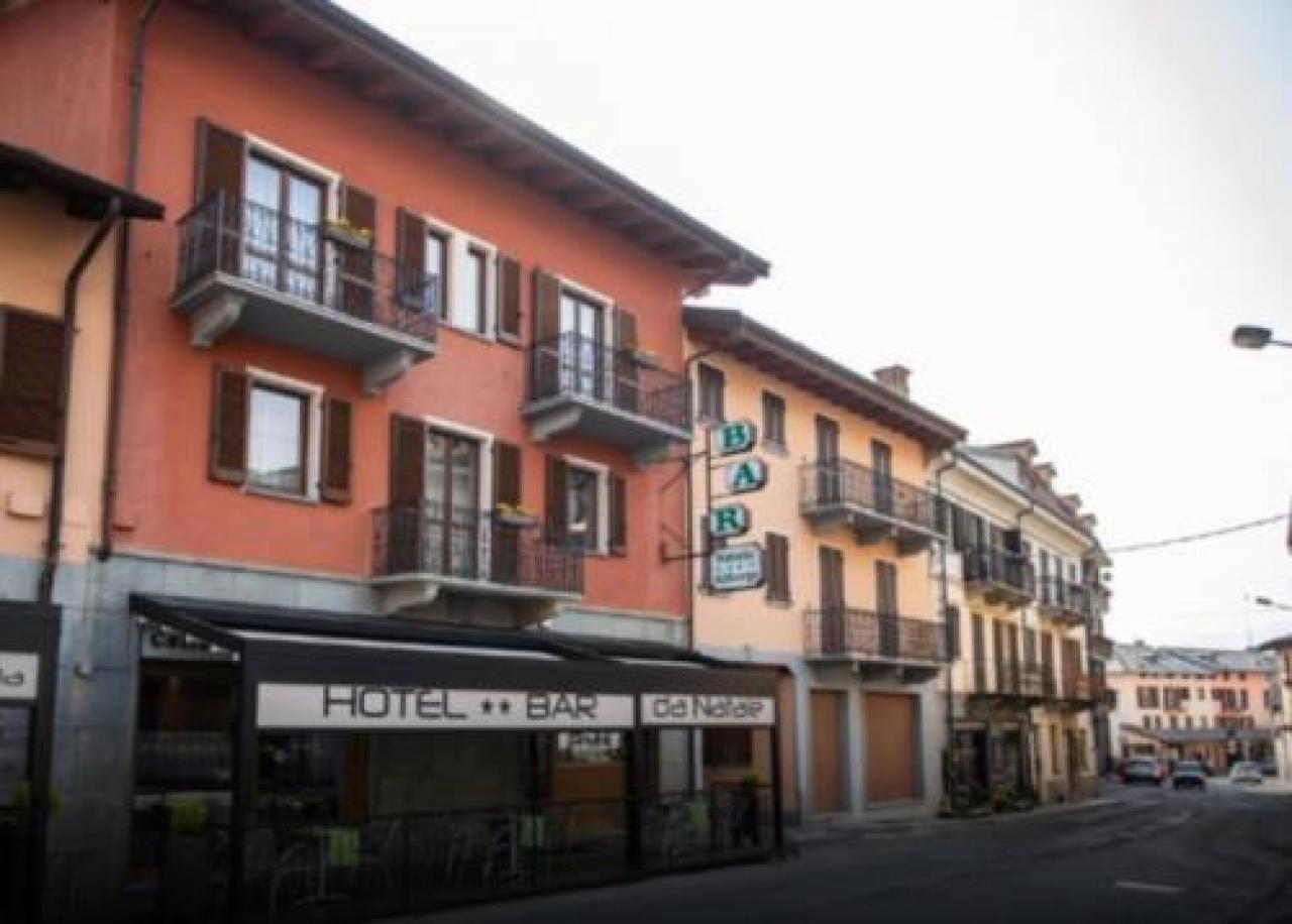 Bim e Unione stanziano un fondo per gli esercizi colpiti dal lockdown la ripresa Misura a favore di commercianti e operatori del settore