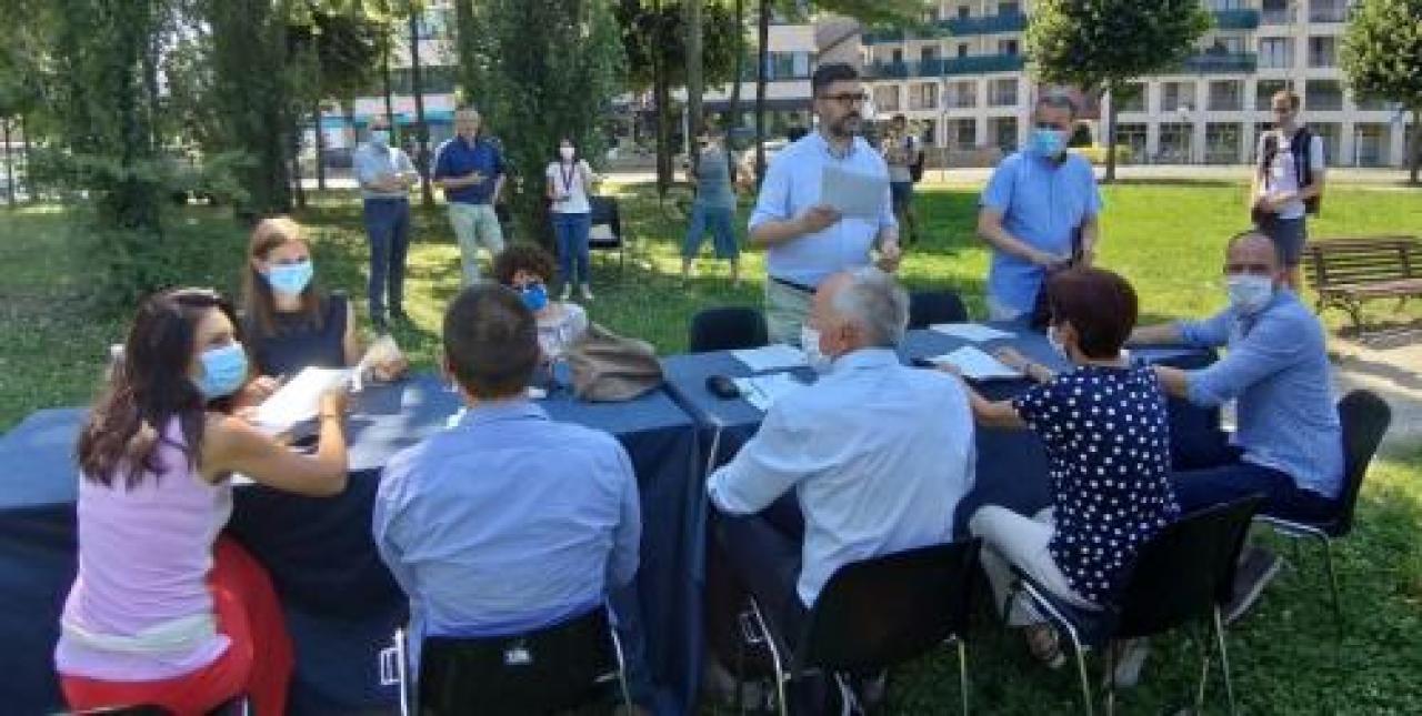 Piazze e commercio nell’incontro tra giunta e i residenti del centro