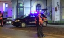 Carabinieri intervengono per sedare rissa in centro