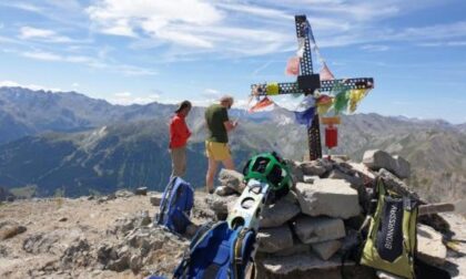 Il Google Trekker in val Maira novità assoluta per il Piemonte territorio digitale Percorrendo 220 chilometri e superando 18.300 di dislivello si è proceduto alla mappatura delle 14 tappe dei sentieri occitani d’alta quota