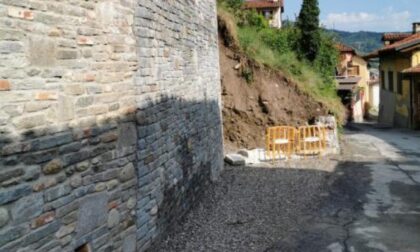 Maquillage nel centro storico Rifatto il muro di Salita al borgo