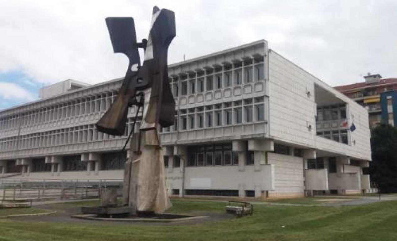 Dopo le scuole, in tribunale andrà il Centro per l’impiego