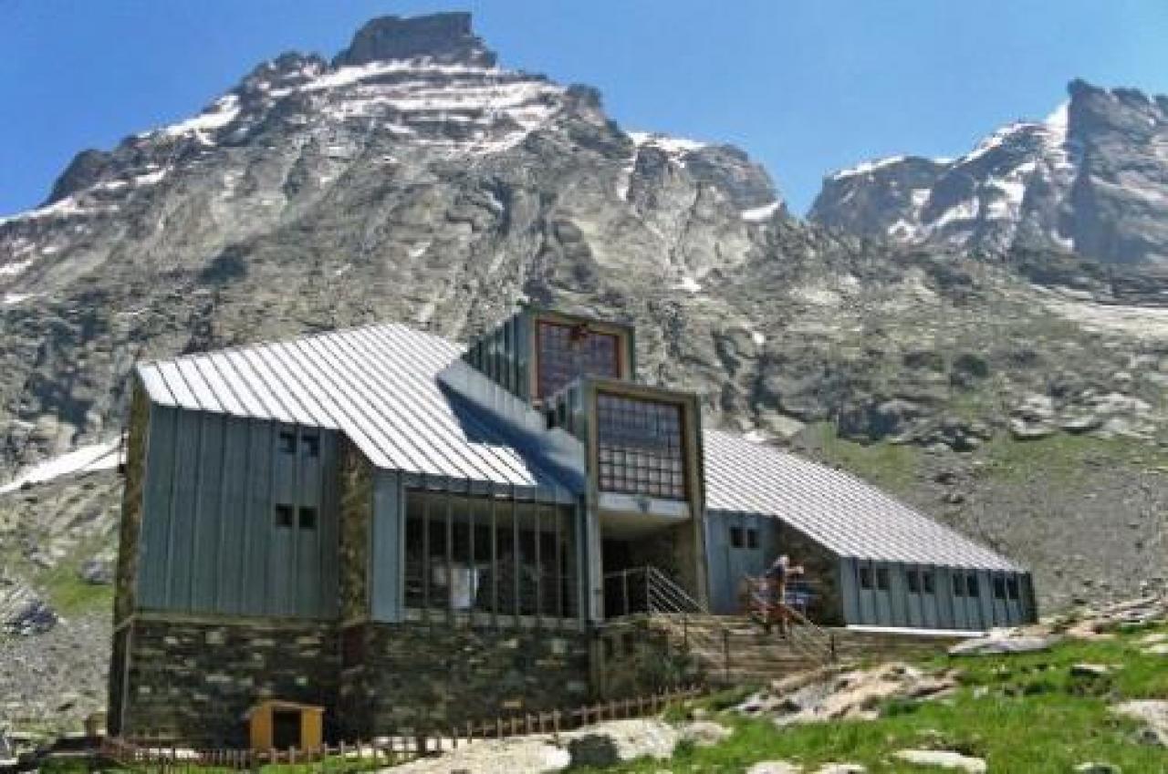 Rifugi, 2 mila euro per la sanificazione