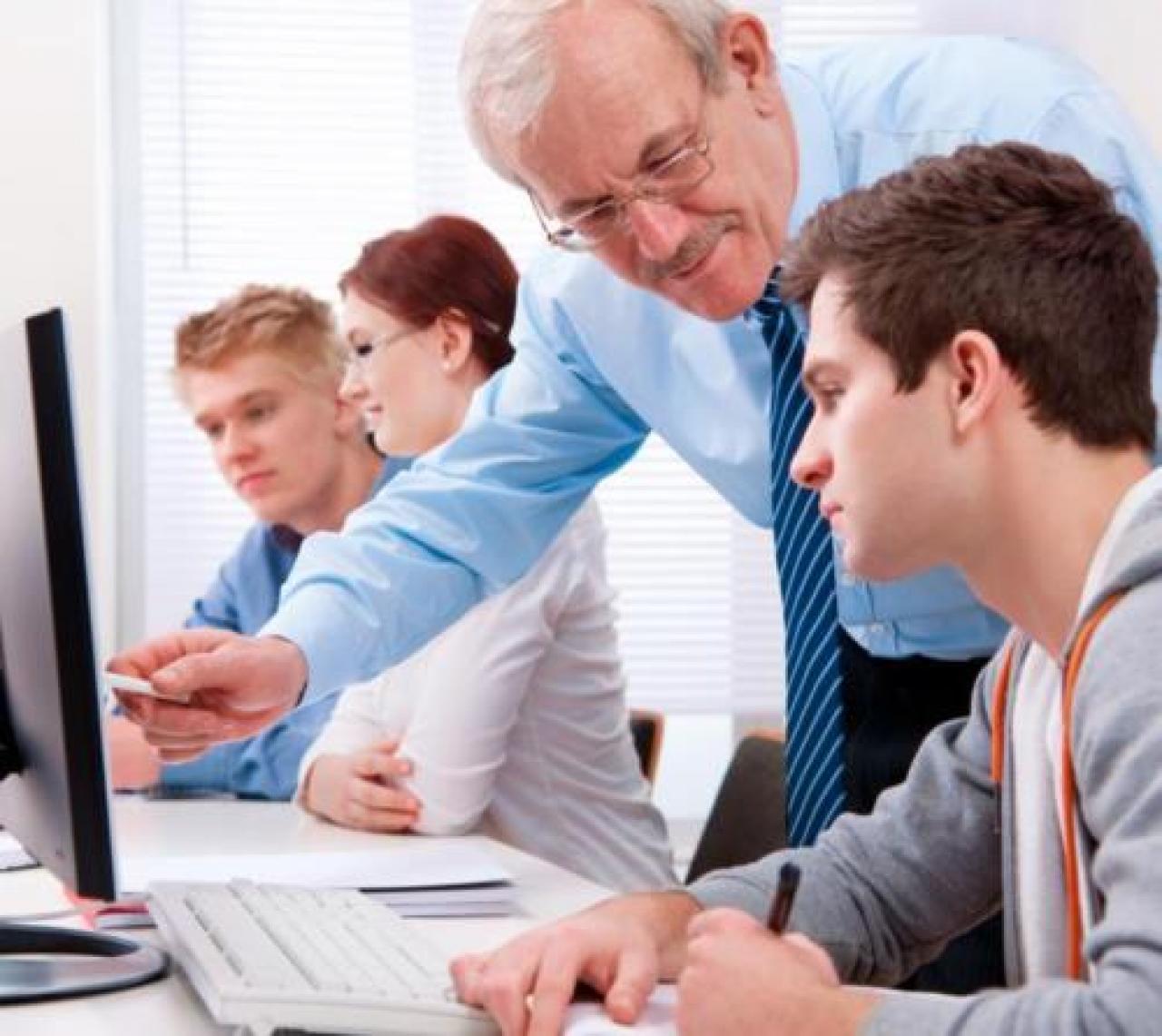 ATENEO – Un interessante caso italiano. Tra le azioni svolte, anche il vademecum sul portale del ministero In aumento le matricole per l’Università eCampus: lezioni online o con app ed esami e tesi di persona