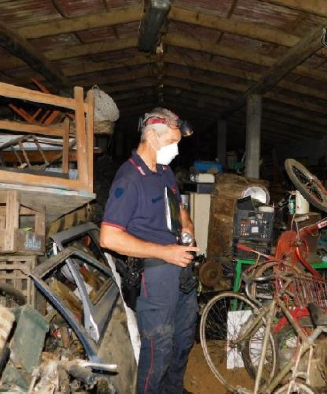 Discarica abusiva: padre e figlio nei guai