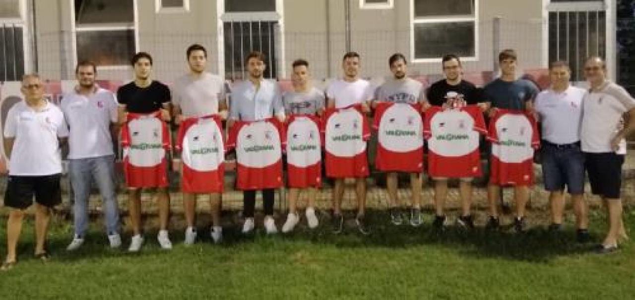 I biancorossi della polisportiva scarnafigi pronti a partire