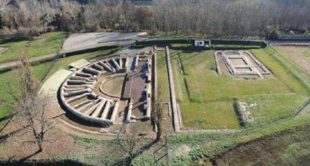 Il teatro romano delle Ferie di Augusto