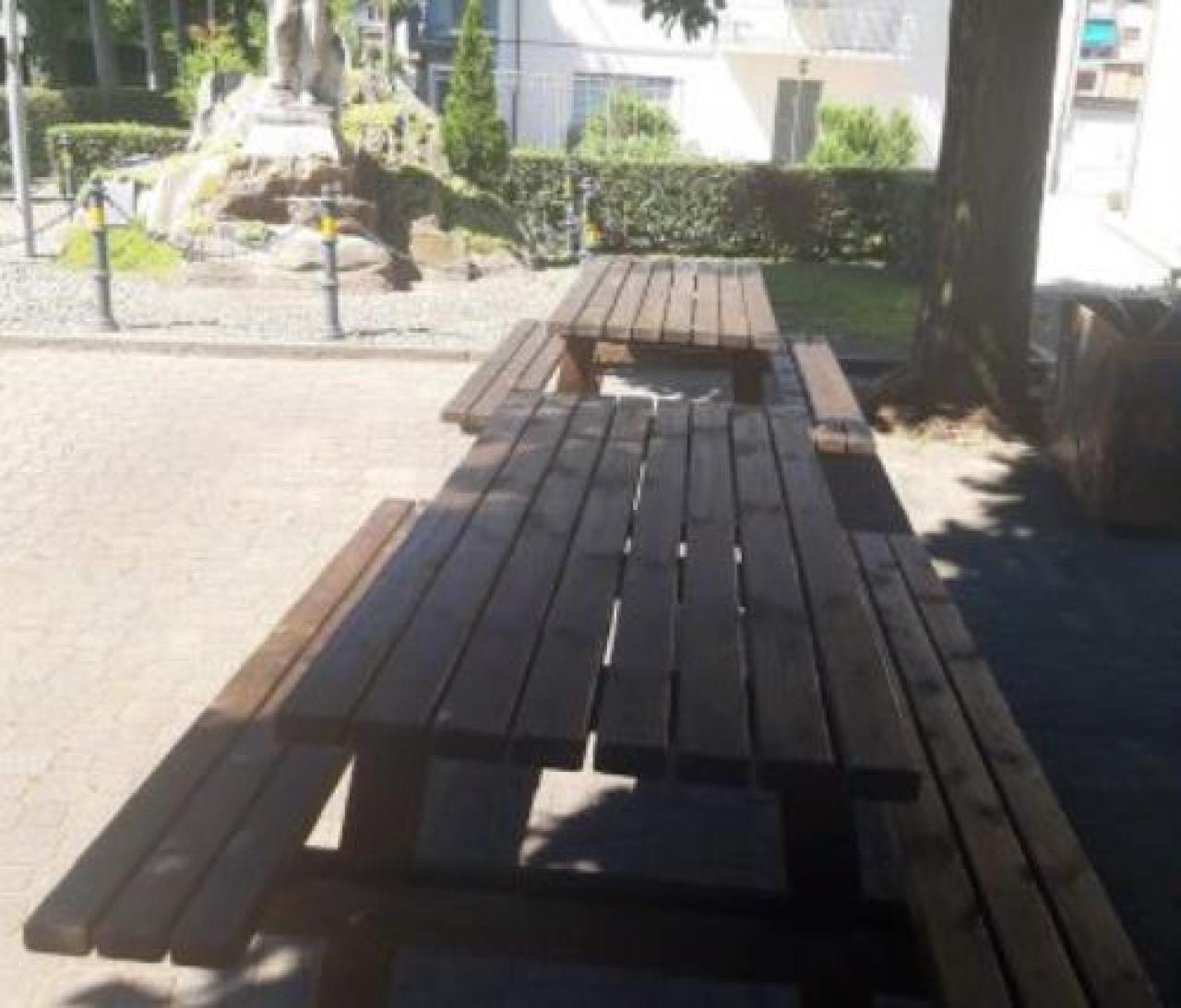 Revello, si sistema il tetto della palestra