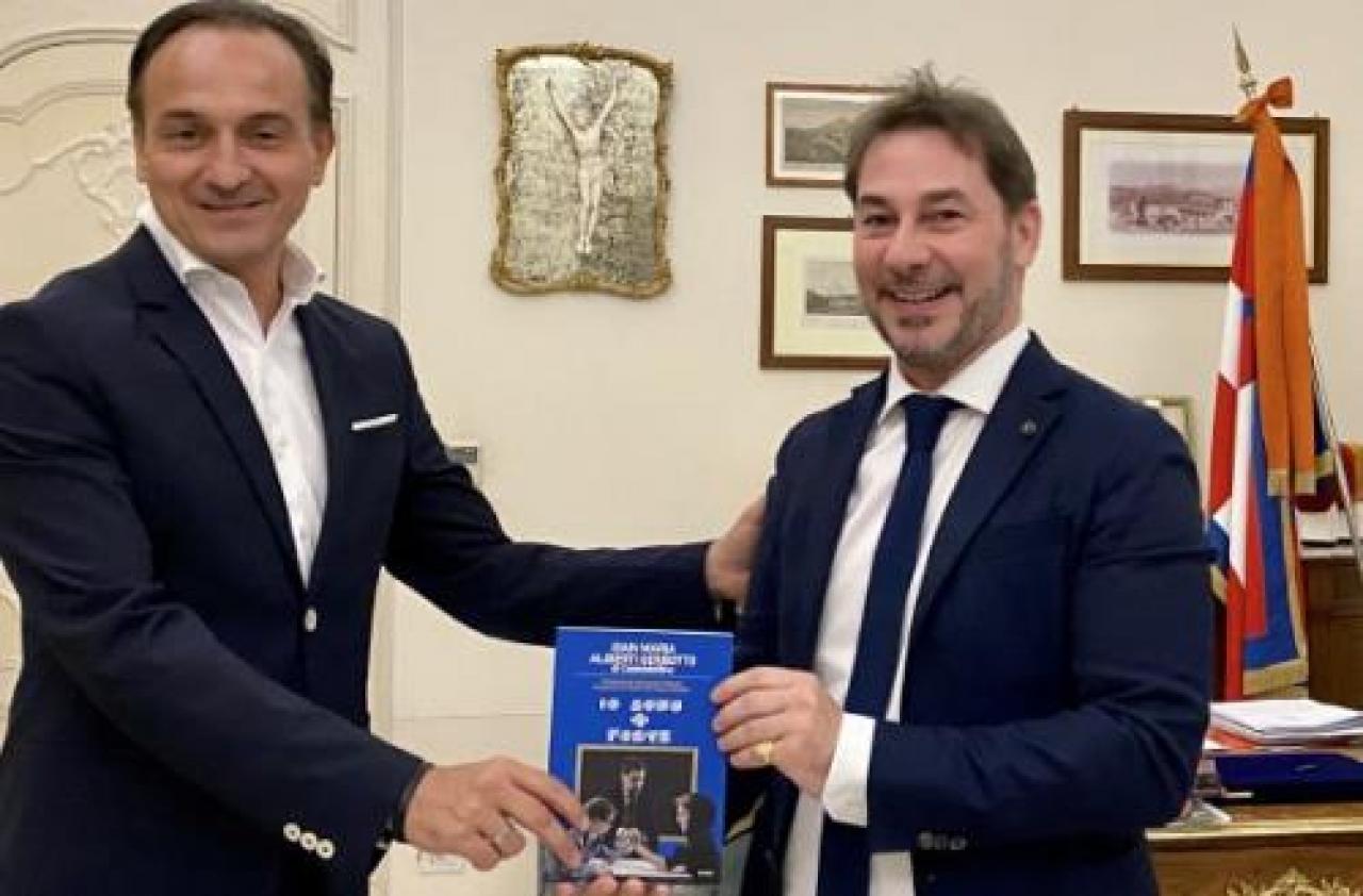 Settegiorni Un libro contro il bullismo Gian Maria Aliberti in Regione