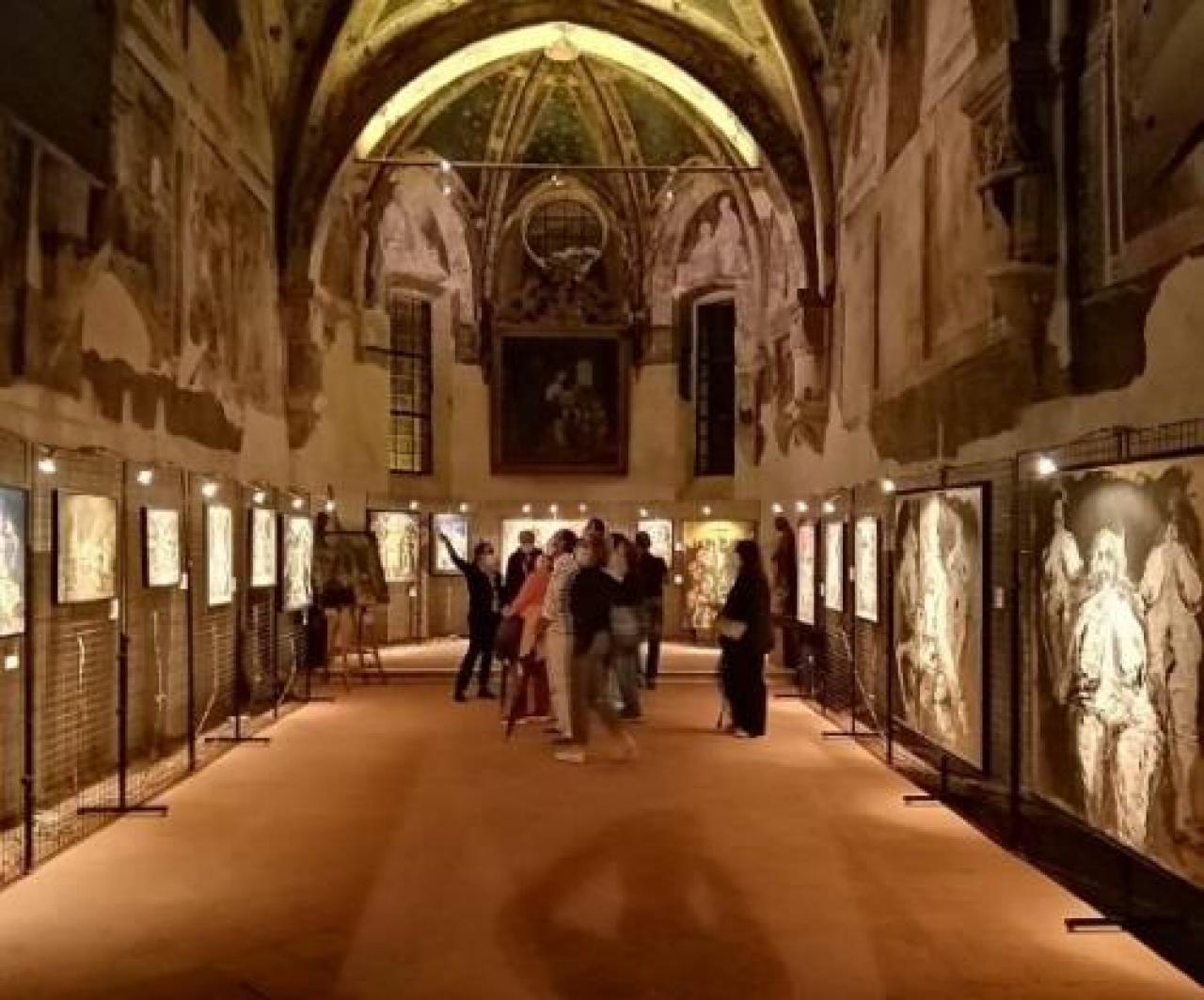 Il campanile si tinge di blu: tributo a Octavia