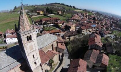 Ll calendario religioso alla Villa Domenica messa e processione