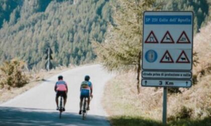 Parata di amministratori a venasca Una valle a misura di bici