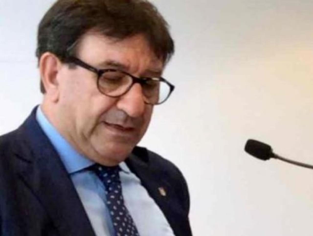 Si giocherà a porte chiuse