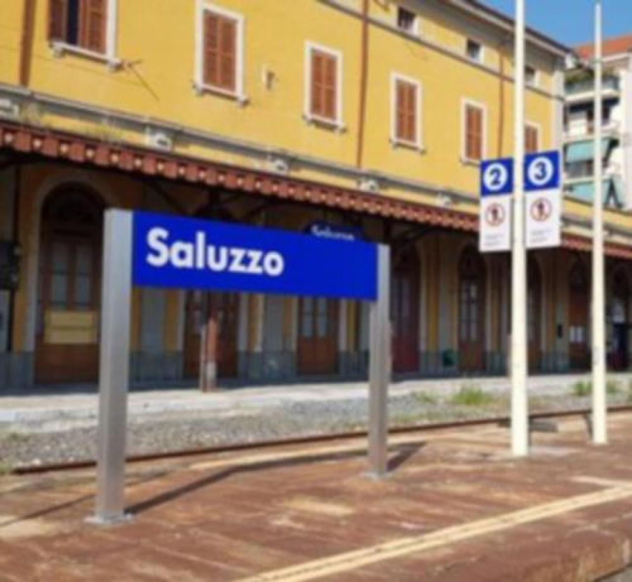 La stazione della vergogna