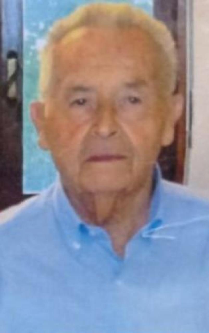 Addio al cavalier Beppe Sola Ceretto ricorda il suo Alpino
