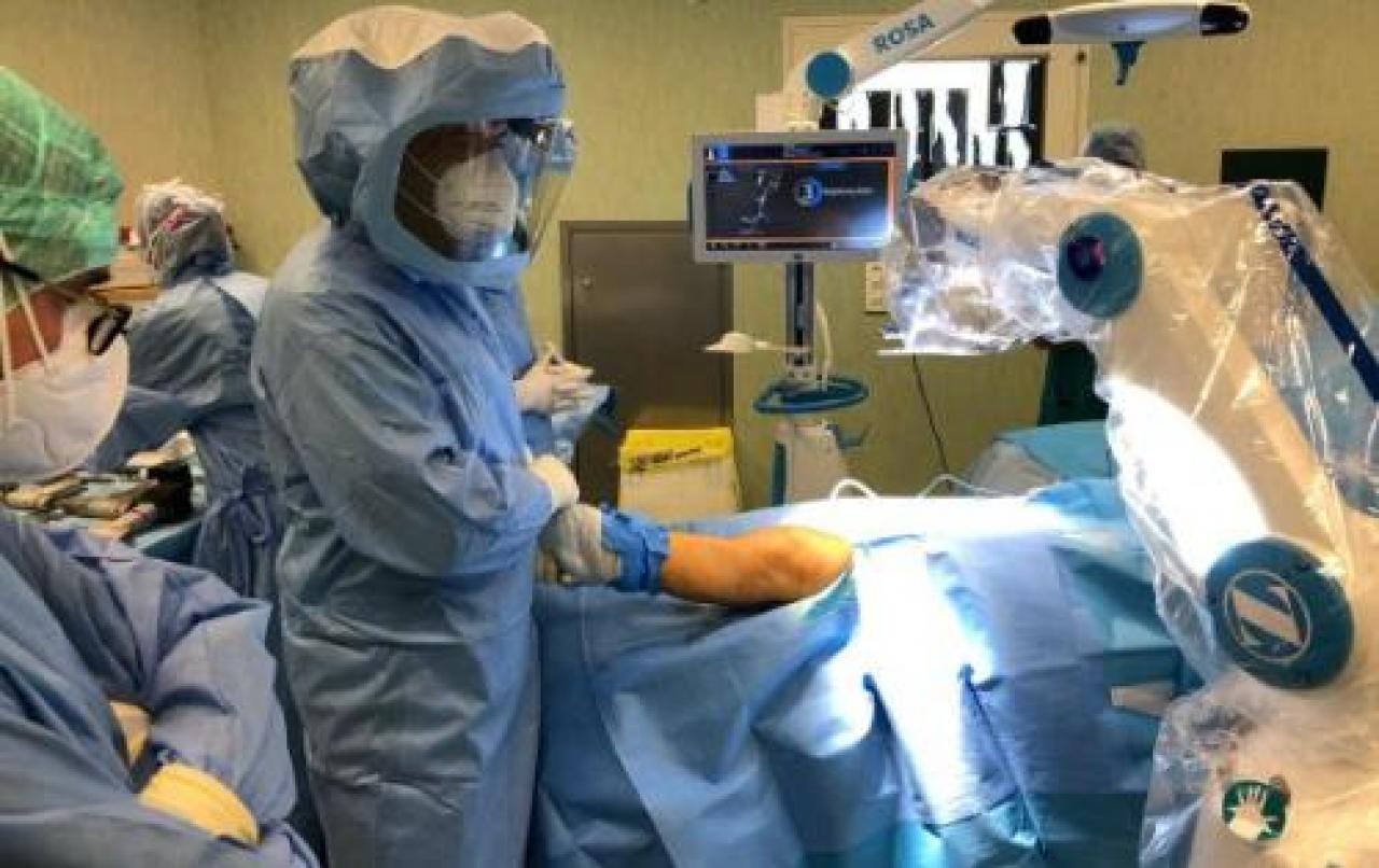 Chirurgia per uomini e… «robot» a Villa Igea