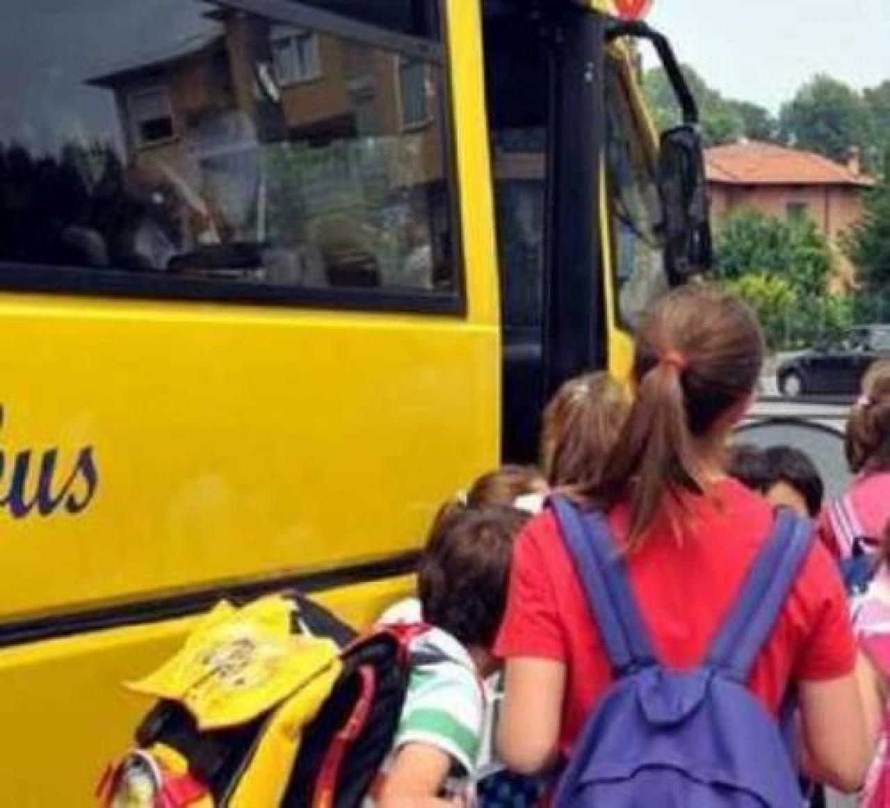 Contributi per lo scuolabus Lagnasco aumenta gli aiuti