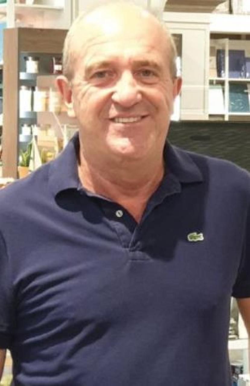 Ecco i magnifici 7 Superpremi per gli abbonati alla Gazzetta tv 55 pollici, weekend a Sirmione, quadro di Katarina e i vini di Teo Costa