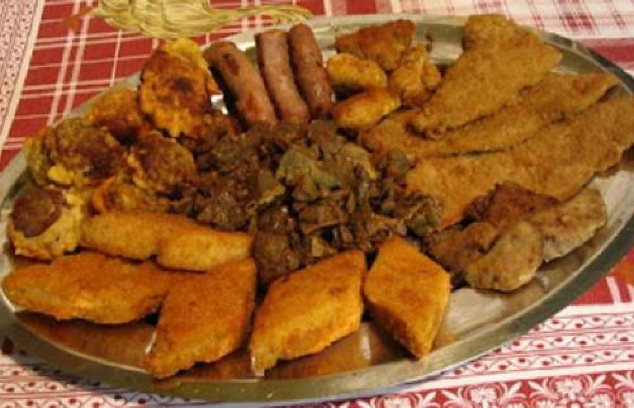 Esaltazione delle frattaglie Così nasce il fritto misto