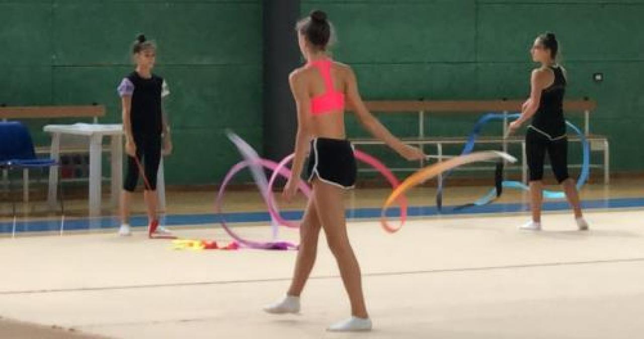 Le ginnaste saluzzesi in pedana al collegiale