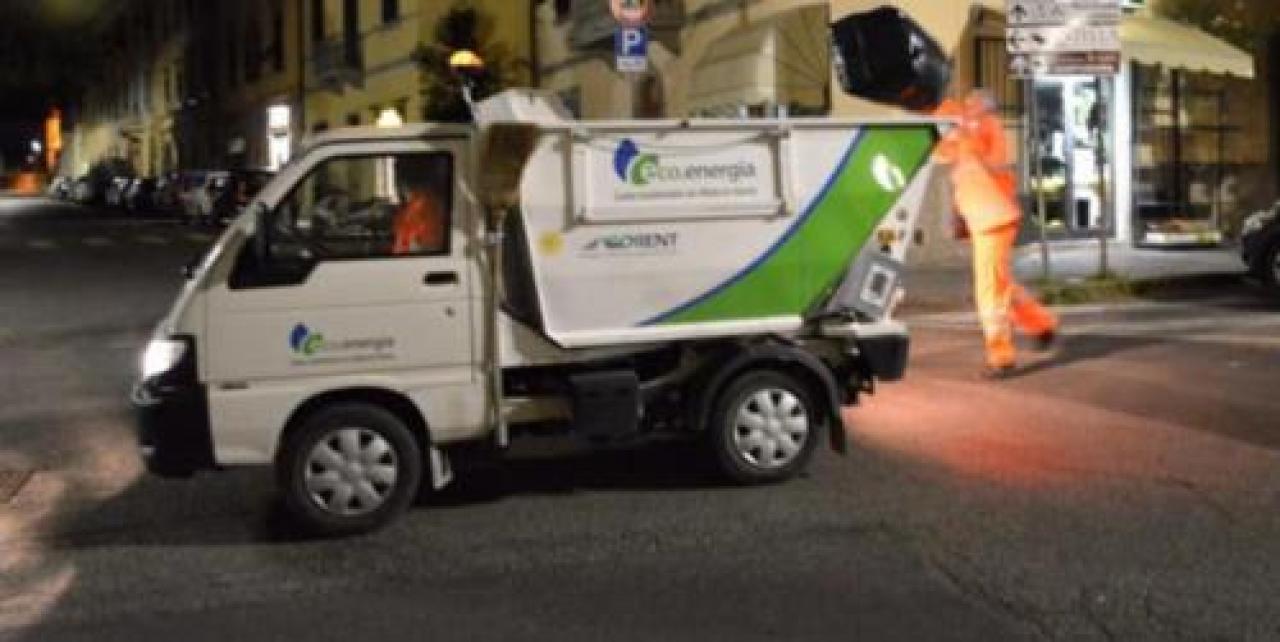 Troppi rifiuti, si passa al “porta a porta”